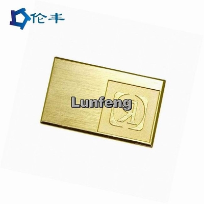 Un buen precio. Acero inoxidable de aluminio del logotipo RAL AL1060 del letrero de la pieza estampada en frío en línea